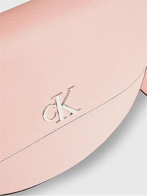 MINIMAL MONOGRAM SADDLE BAG22 T CALVIN KLEIN JEANS | K60K611961/TFT